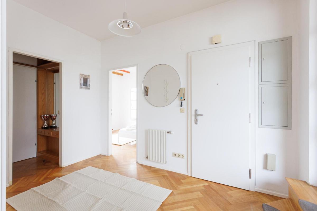 Familien- Und Gruppenparadies Platz Fuer 12 Gaeste Wien Exteriör bild